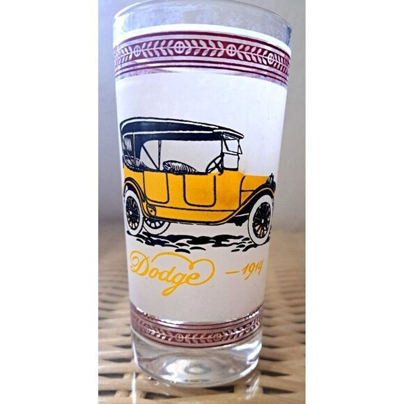 Vinage Set of Four Double Old Fashion Glasses Antique Cars - Picture 5 of 14